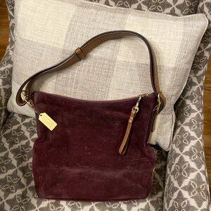 Vintage Purple Suede Coach Purae